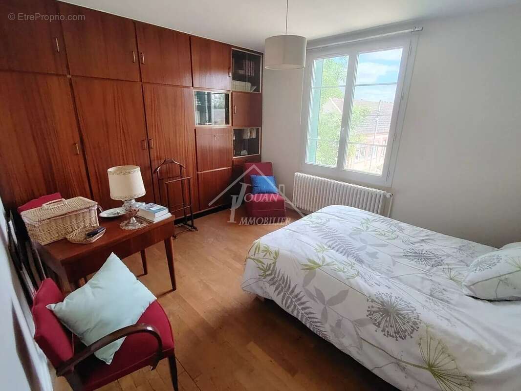 Grande maison familiale à Saligny-sur-Roudon, 6 chambres - photo 5