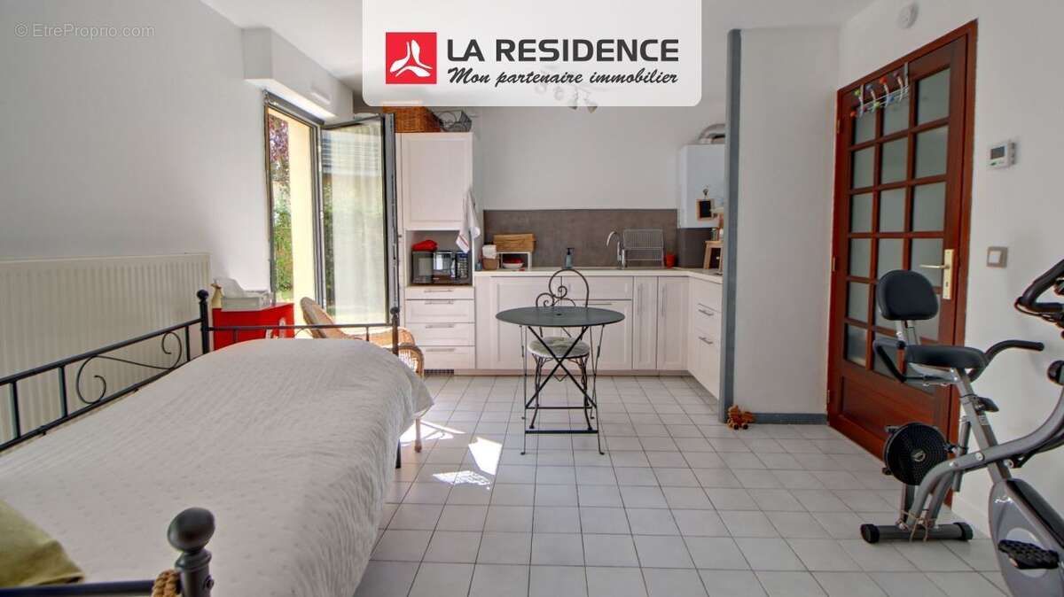 Appartement à PLAISIR