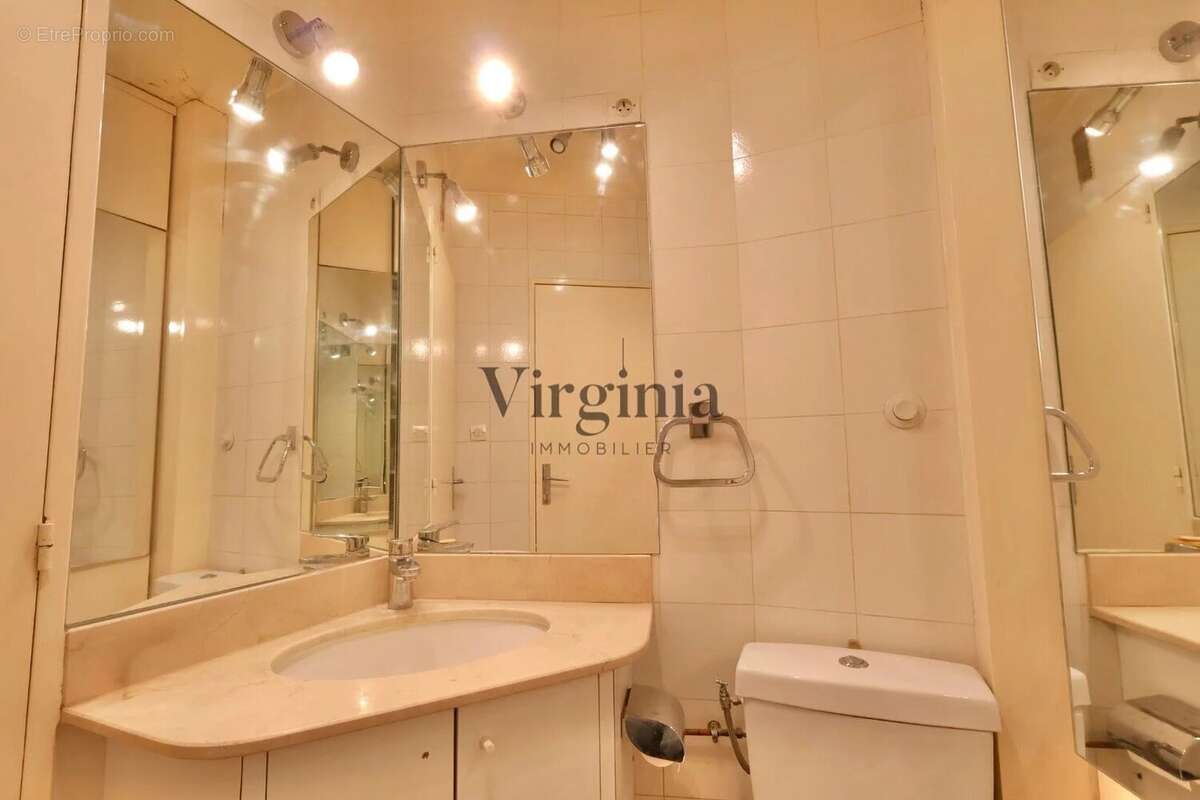 Appartement à PARIS-11E