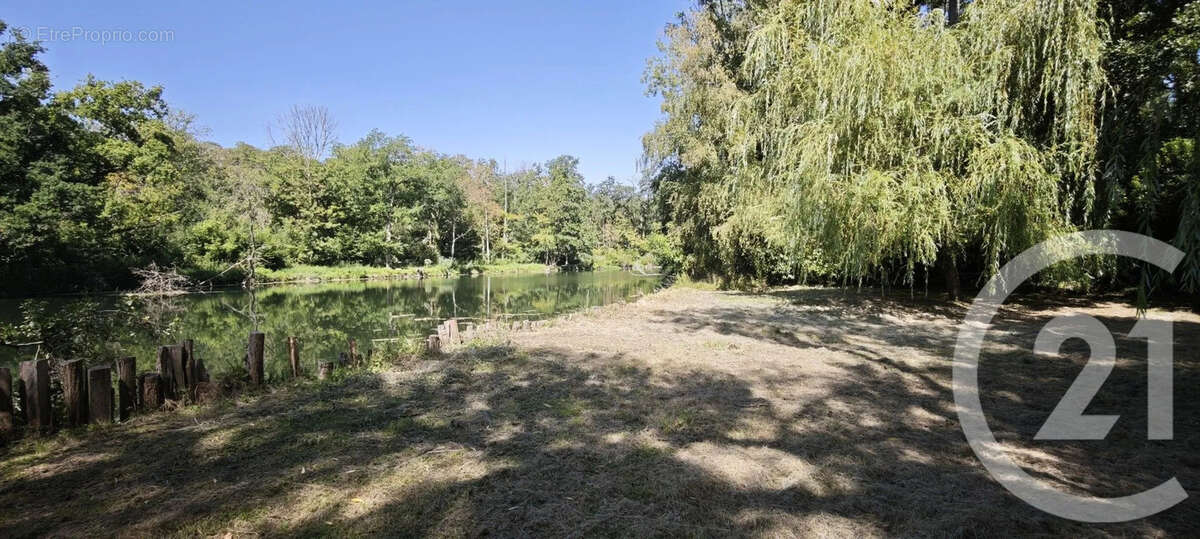 Terrain 1982 m² à Chateaudun  - photo 5