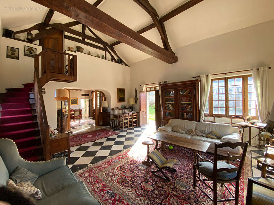 Maison à GARANCIERES