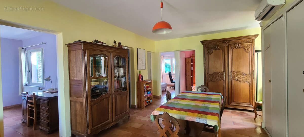 Maison à NIMES
