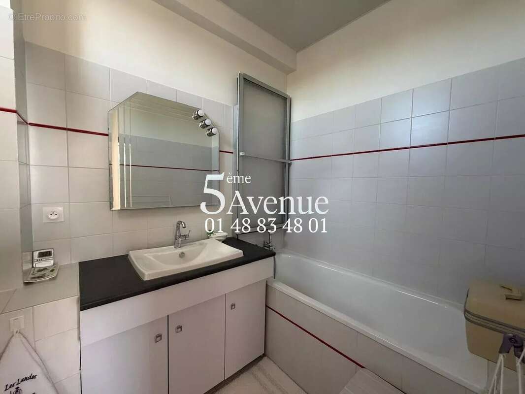 Appartement à SAINT-MAUR-DES-FOSSES