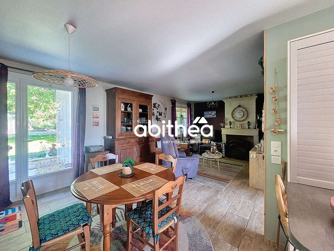 Maison à BOUTENAC-TOUVENT