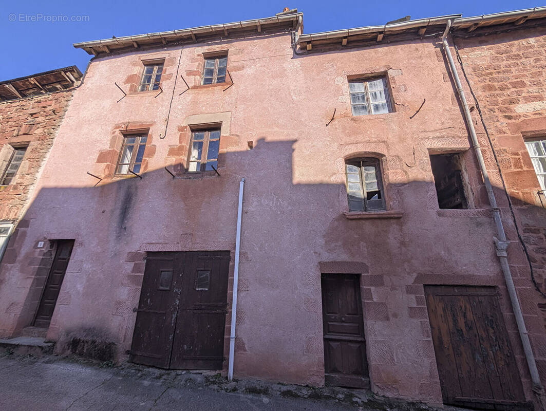 Maison à VILLECOMTAL