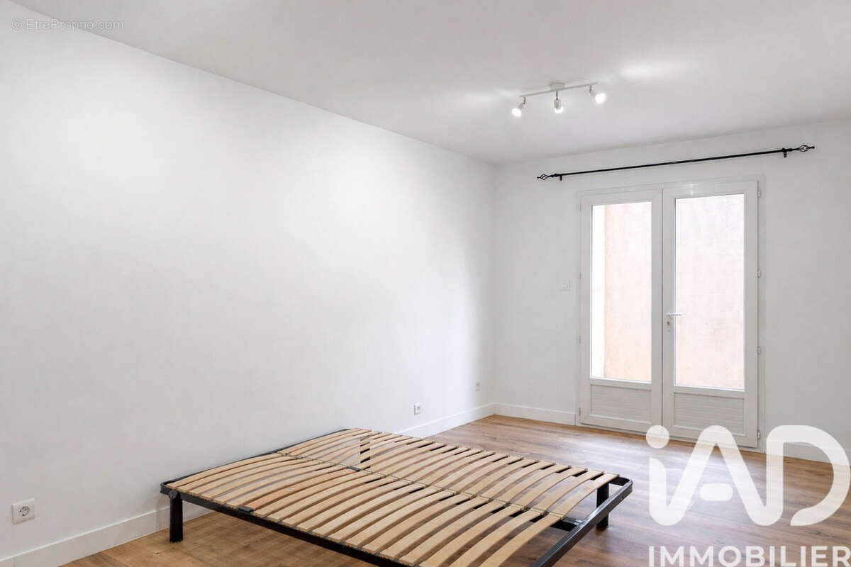 Photo 4 - Appartement à SAINT-GENIS-LAVAL