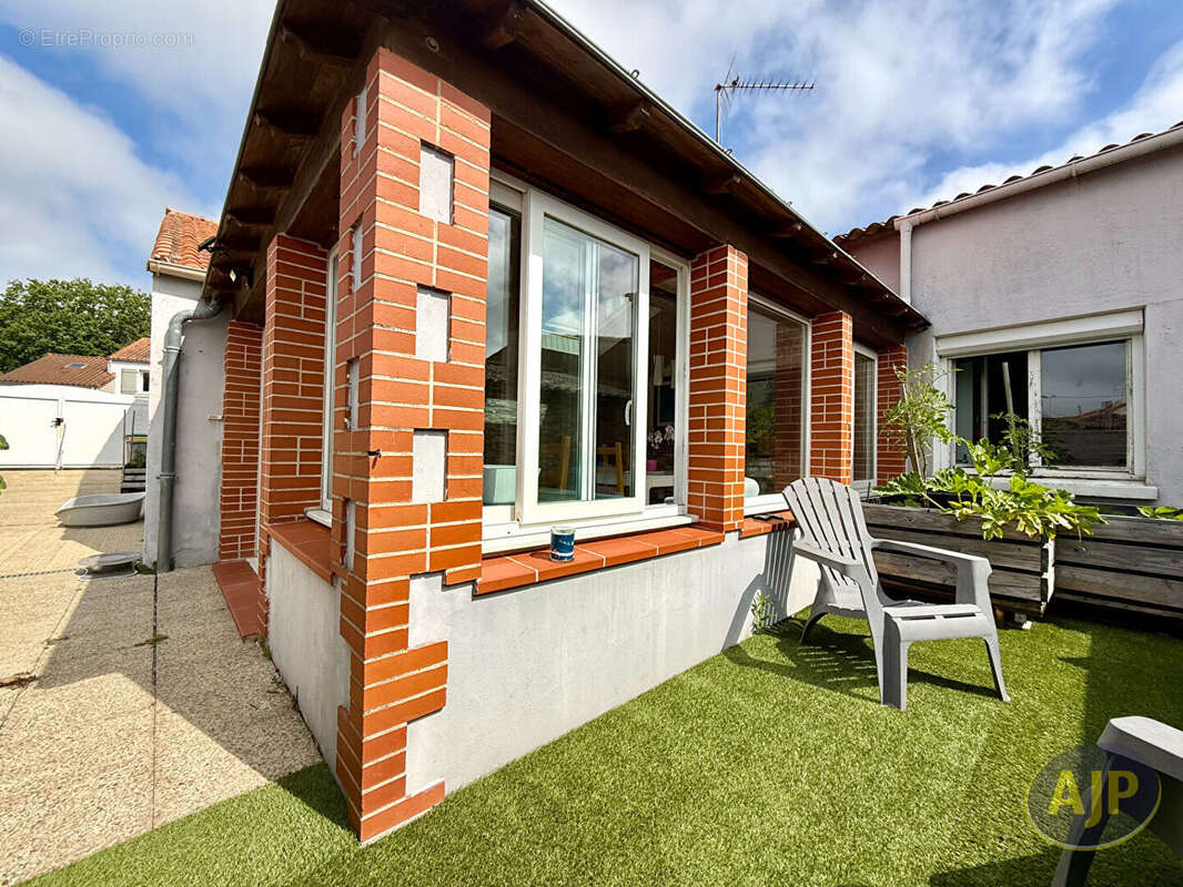 Maison à SAINTE-PAZANNE