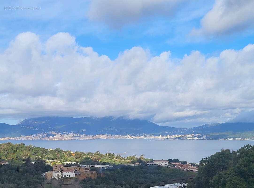 Maison à GROSSETO-PRUGNA