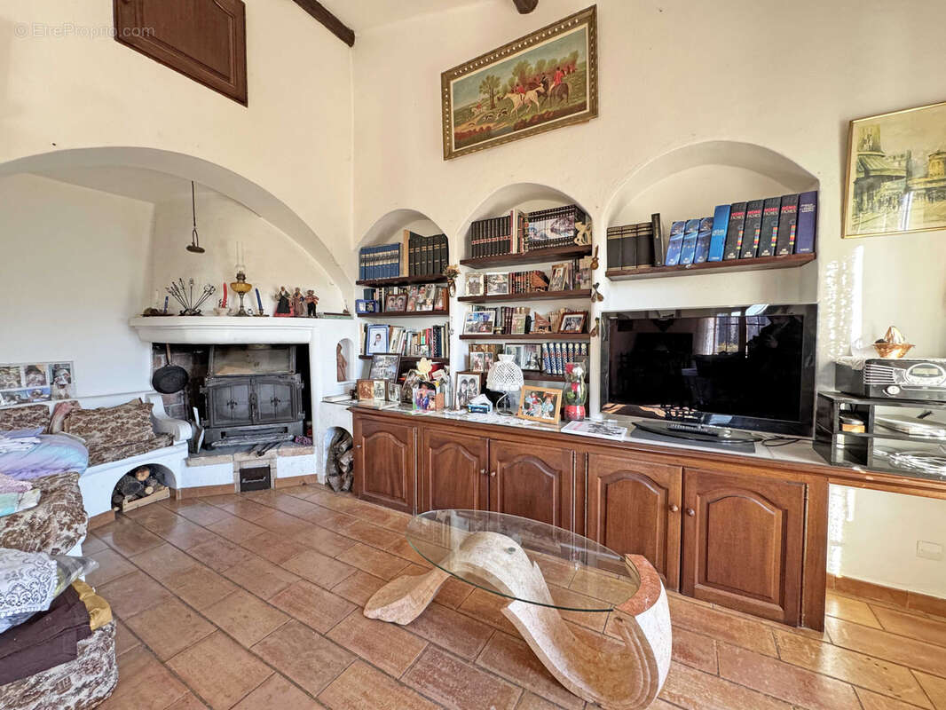 Maison à GATTIERES