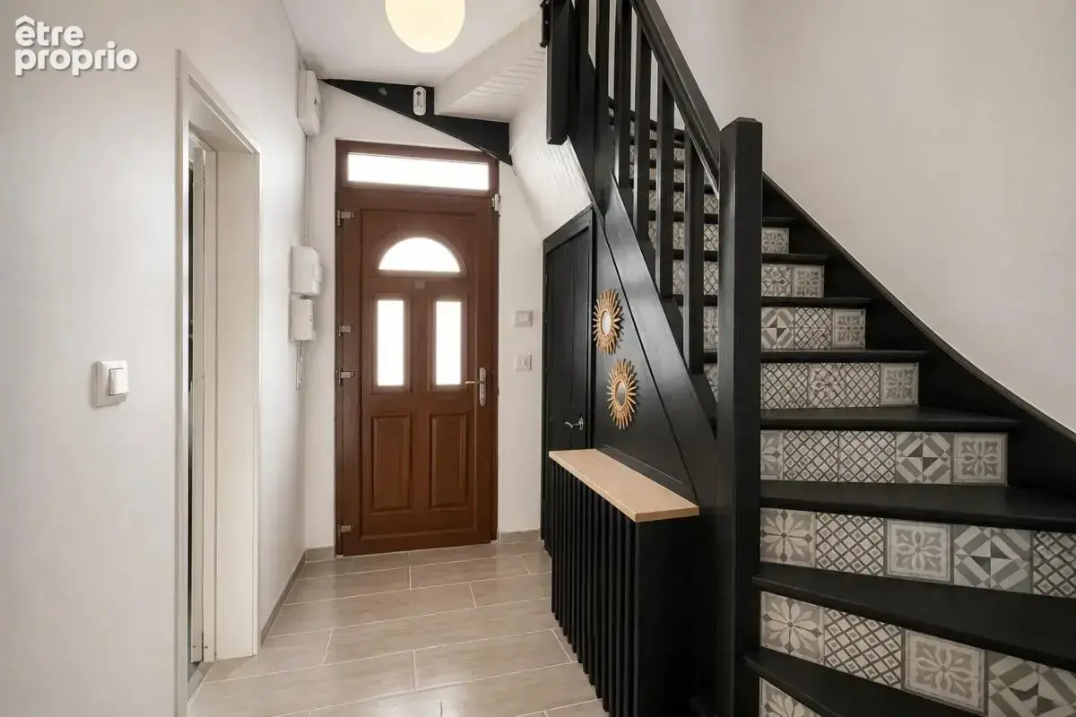 Maison de 6 pièces de 103 m² située à Creil - photo 5