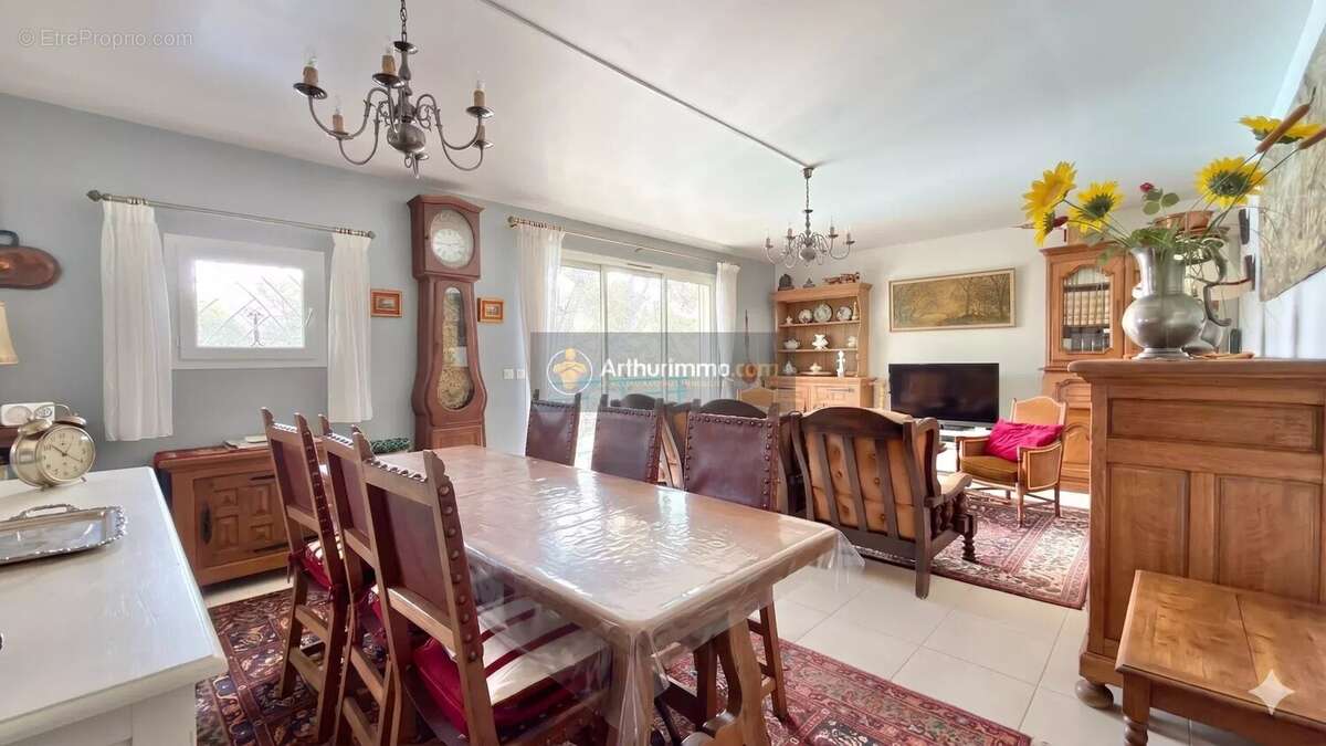 Appartement à SAINT-RAPHAEL