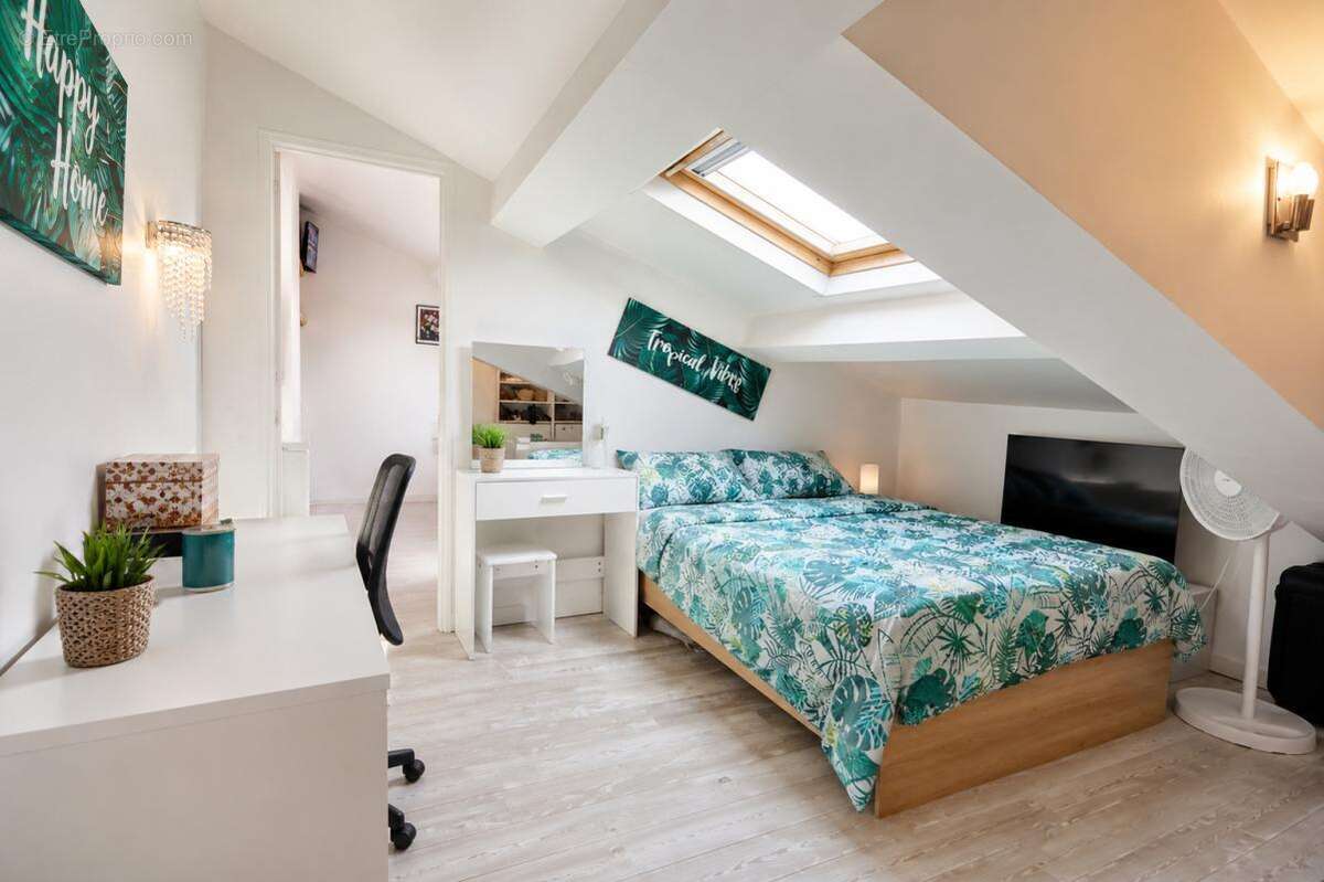 Appartement rénové 3 chambres ? 94 m² au sol ? Proche centre-ville - photo 4