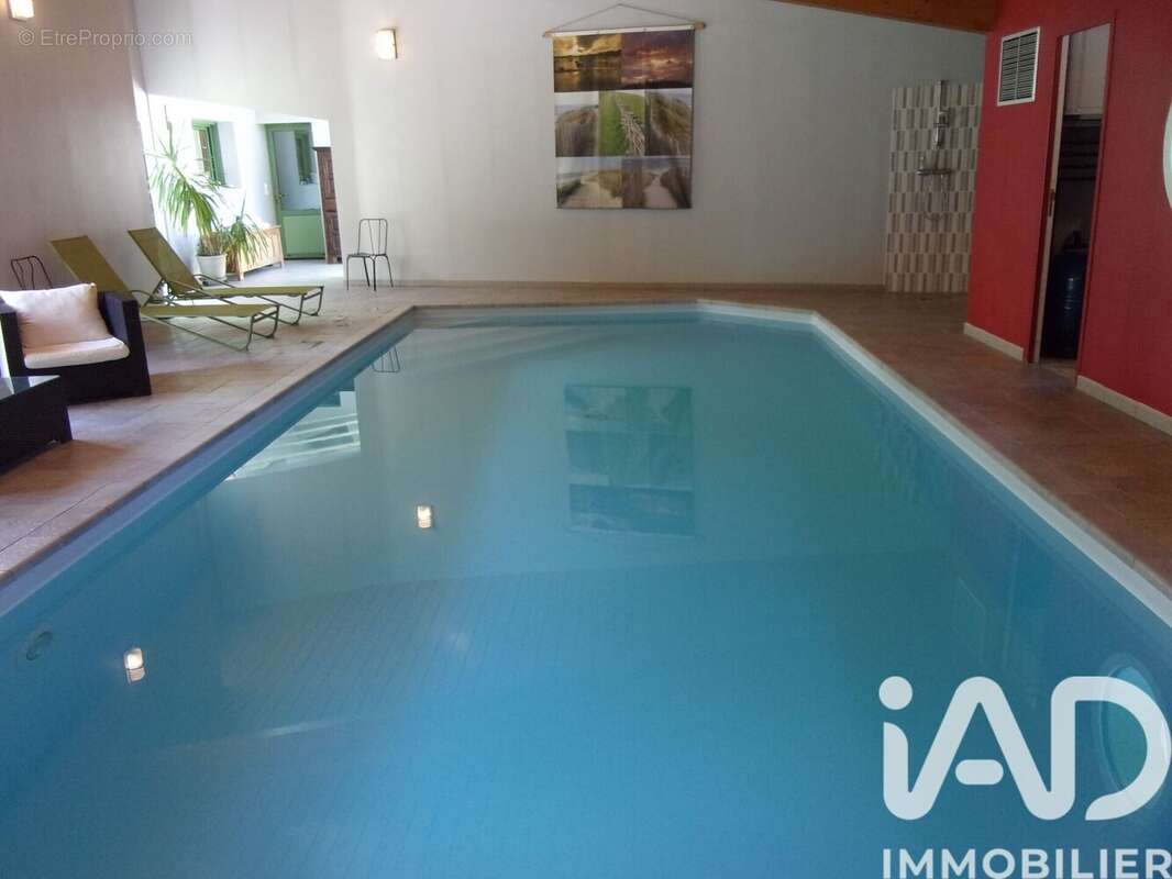 Maison 234 m² à Landeda  - photo 4