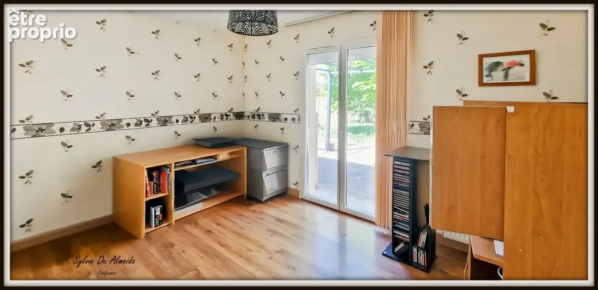 Maison à vendre Plain Pied 5 pièces, 4 chambres, environ 135 m² BAGE LA VILLE (01) terrain 867 m² clos double garage - photo 9