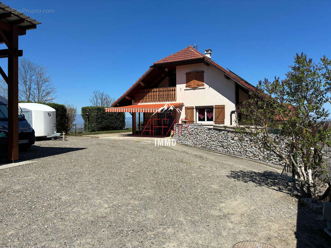 Maison t6 - 74160 archamps - vue degagée - photo 2