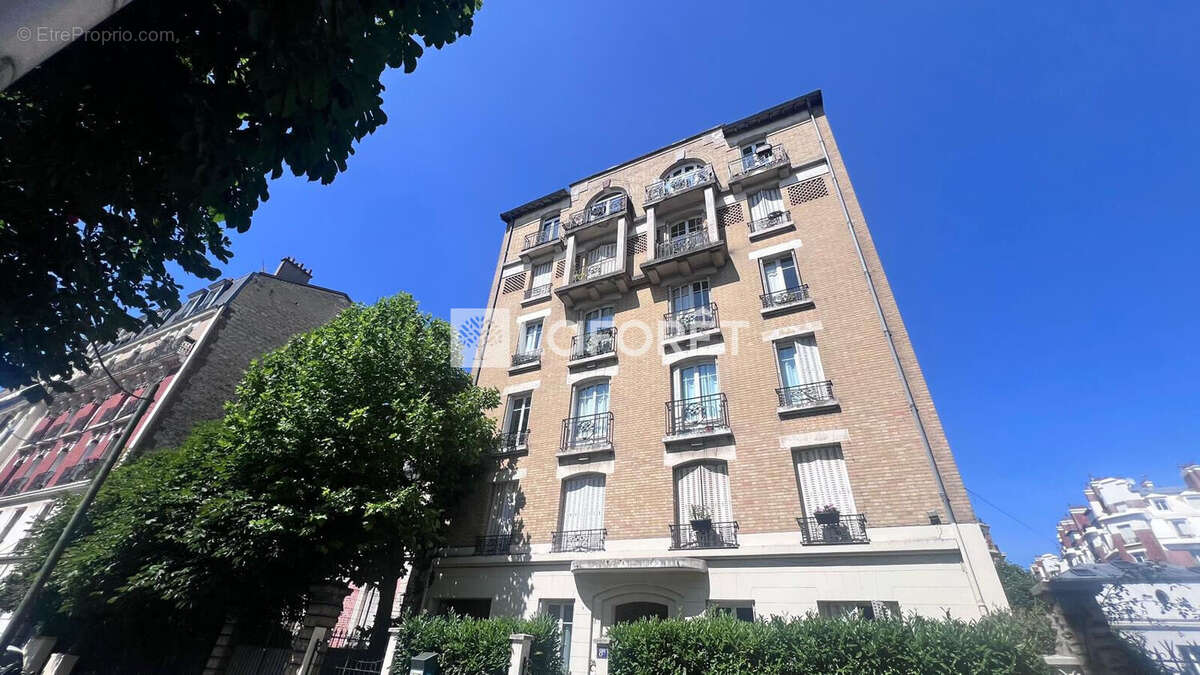 Appartement à BOIS-COLOMBES