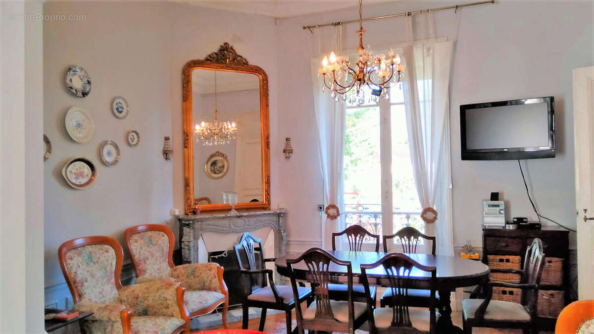 DINING ROOM - Maison à AIGRE