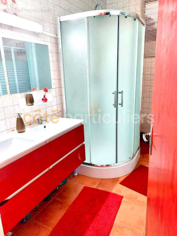 Maison à PETIT-BOURG