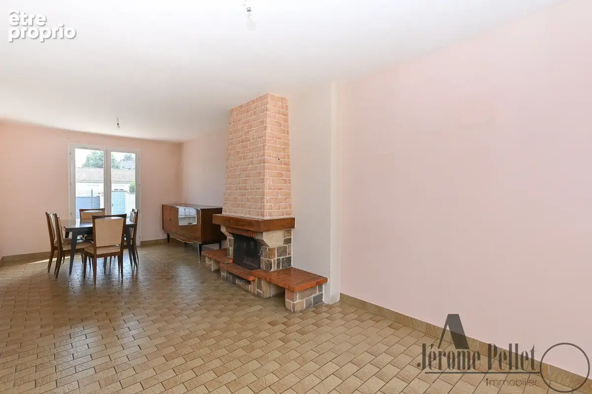 Exclusivité   Ternay (Centre du Hameau des Pierres) - photo 5