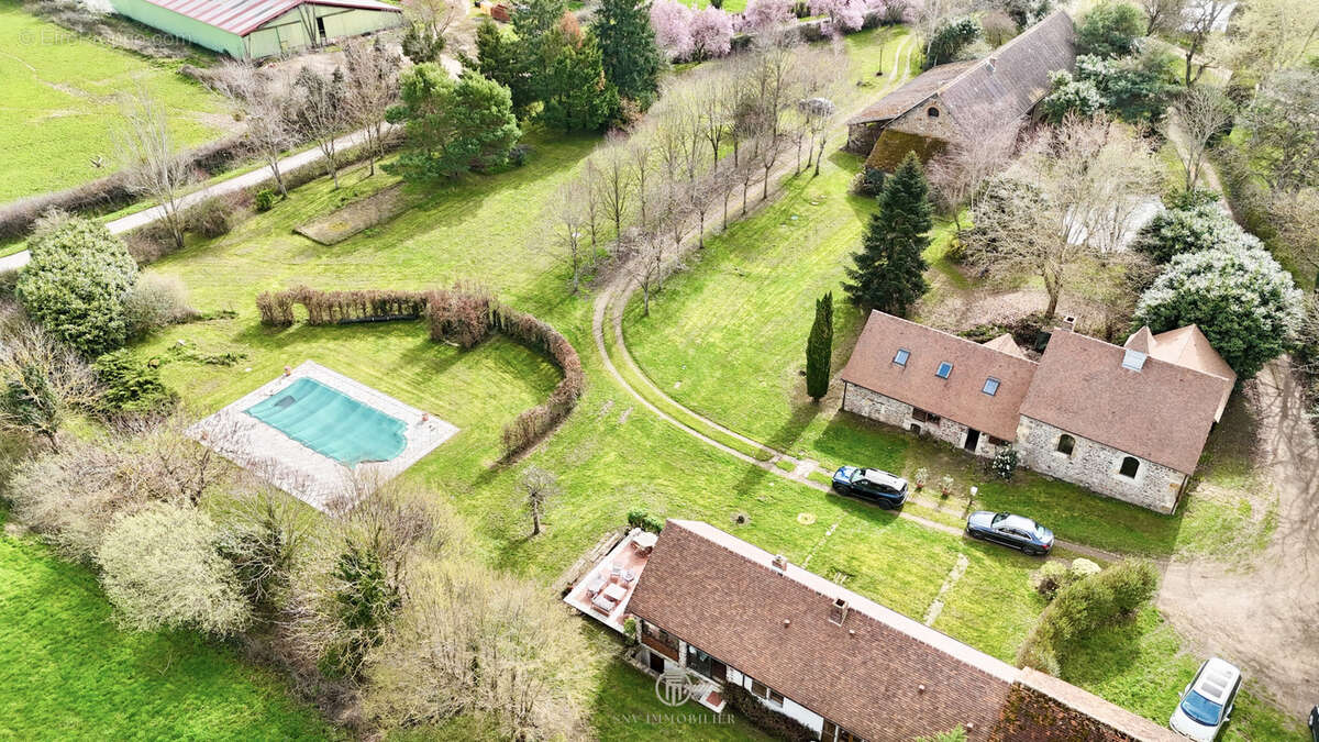 Maison à MONTLUCON