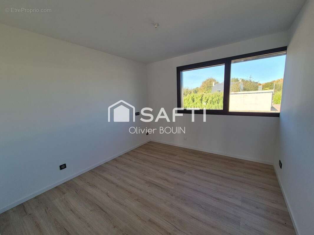 Photo 5 - Appartement à LANDIVISIAU