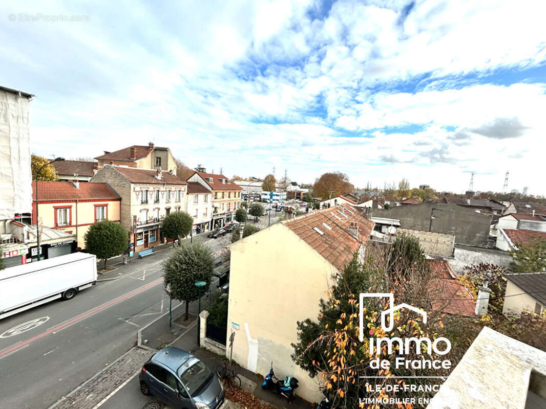 Appartement à EPINAY-SUR-SEINE