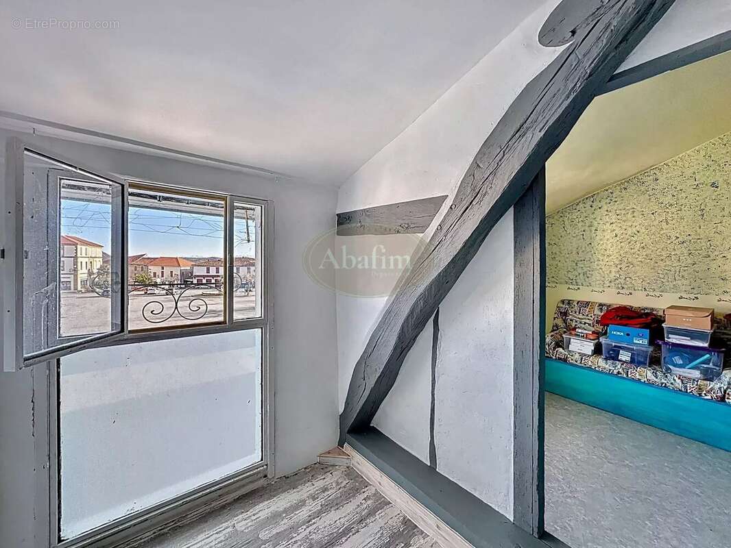 Appartement à MONLEON-MAGNOAC