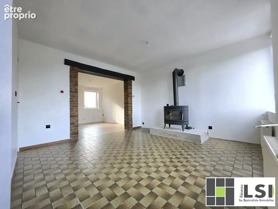 Maison 8 pièces 110 m² à vendre à Leval (59620) - photo 2