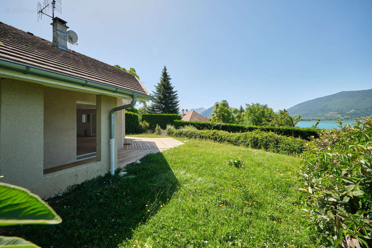 Maison à VEYRIER-DU-LAC