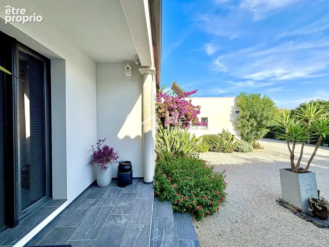 Maison 6 pièces 204 m² à vendre à Lansargues (34130) - photo 4