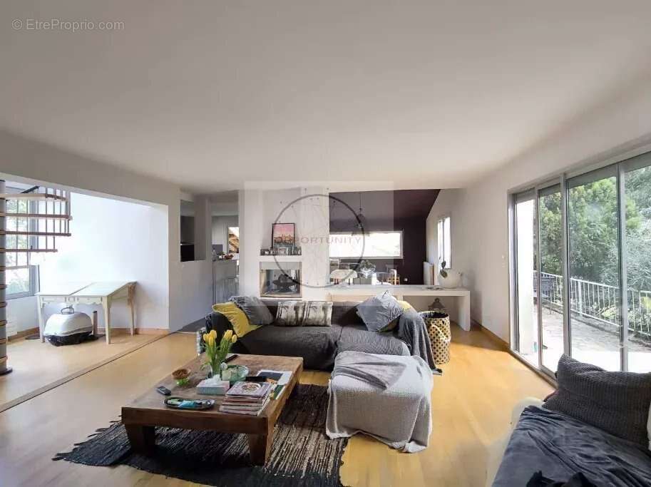 Maison 200 m² à Montauban  - photo 2