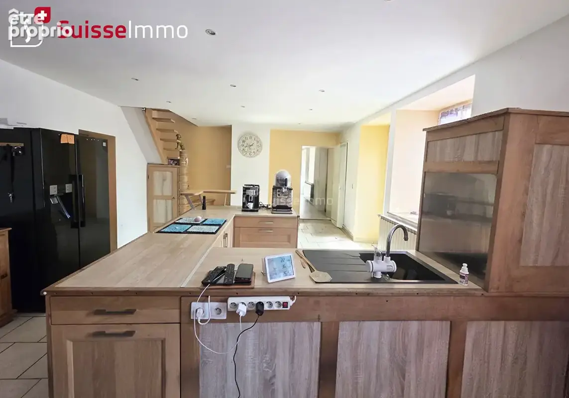 Maison  5 pièce(s) 141 m2 - photo 3