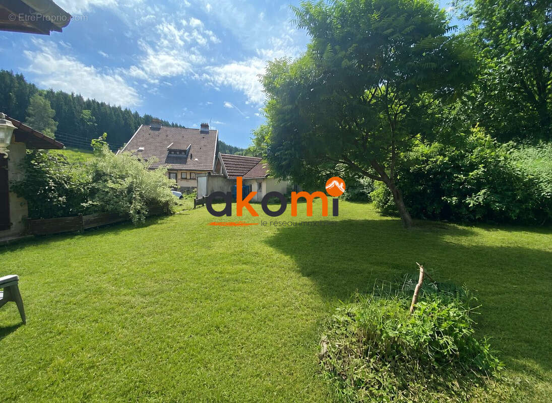 Maison à SENONES