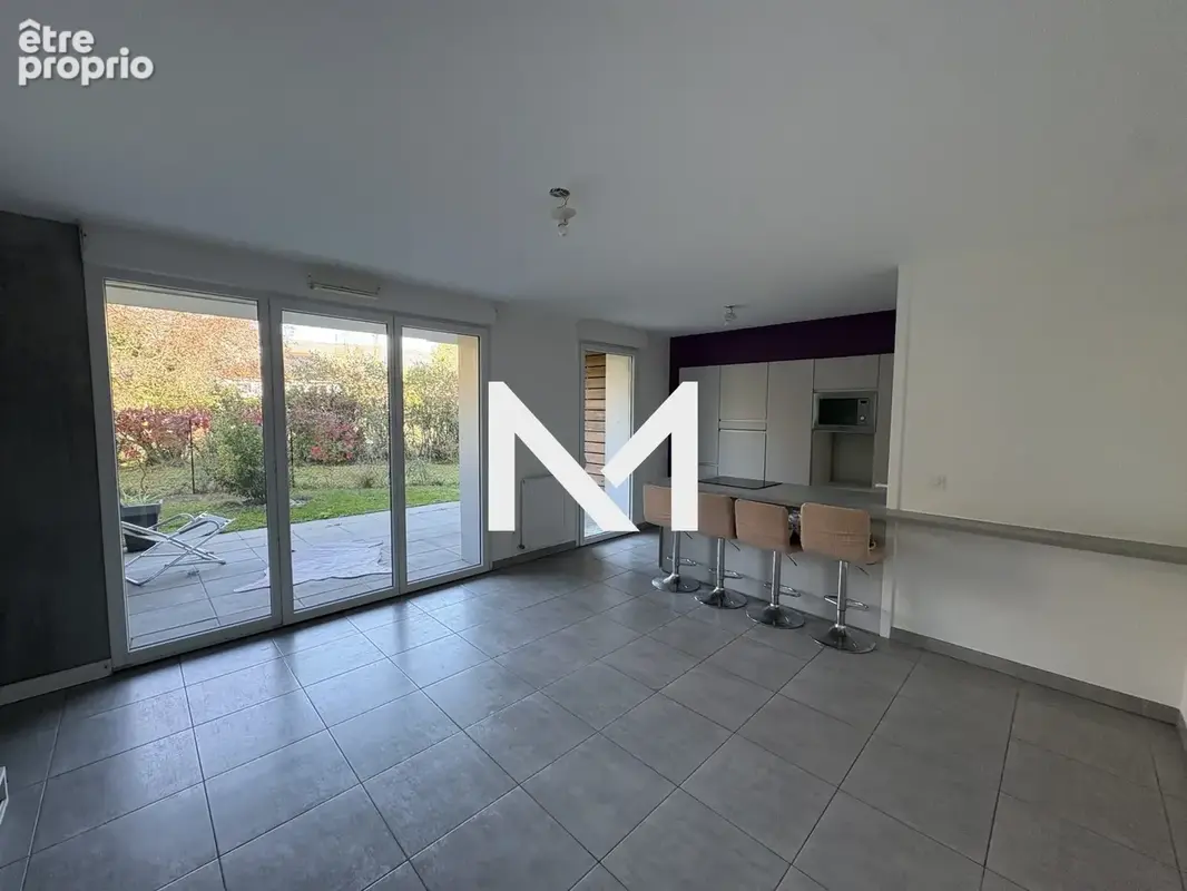 Appartement 3 pièces 64 m² à vendre à Echirolles (38130) - photo 1