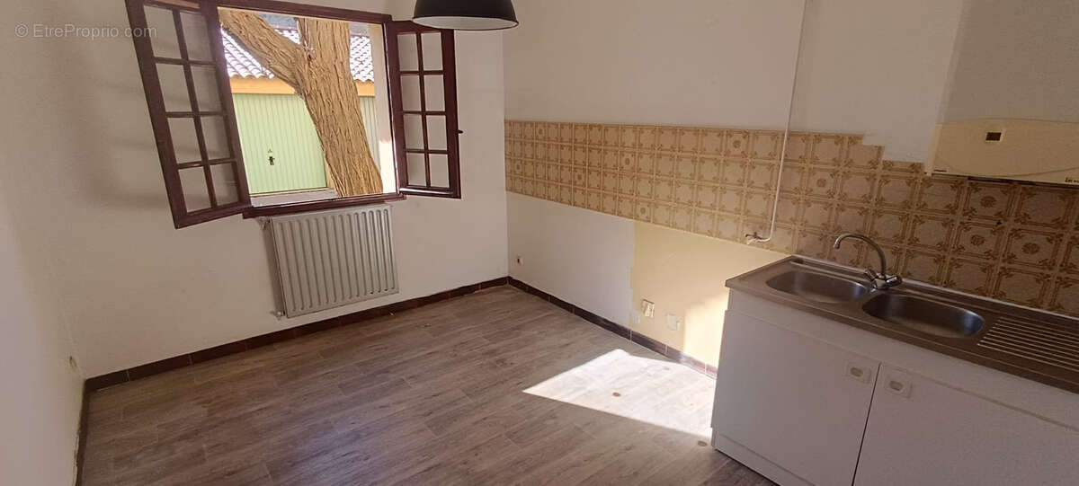 Appartement à LA VALETTE-DU-VAR