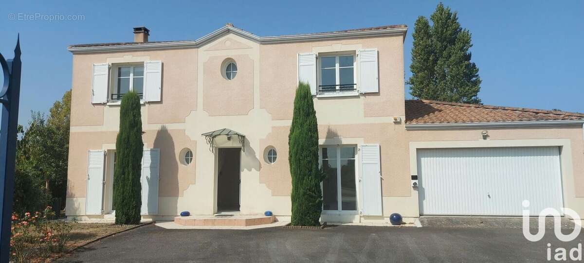 Photo 2 - Maison à CARIGNAN-DE-BORDEAUX