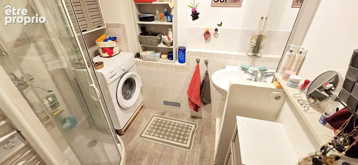 Beau T3 - T4 spacieux de 83 m2 dans résidence sécurisée - photo 5