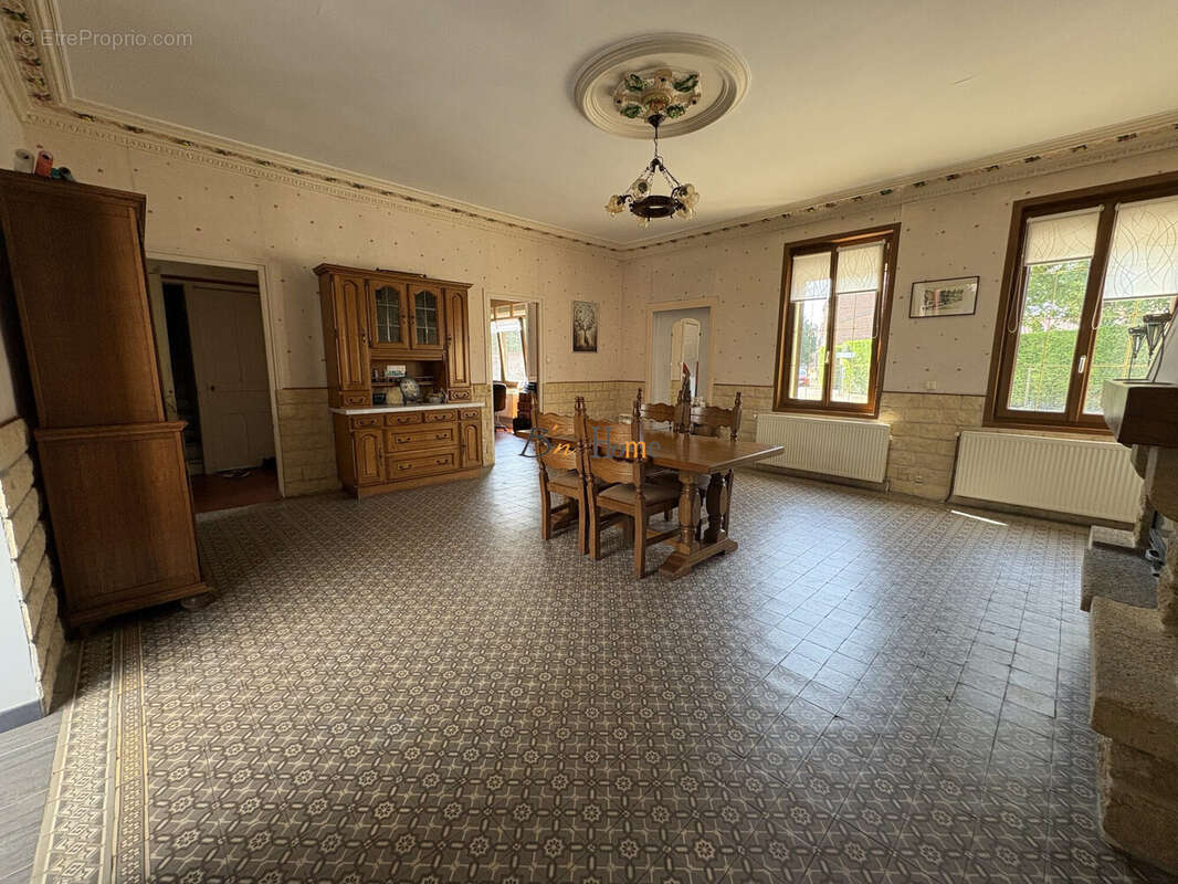 Maison à BIHUCOURT