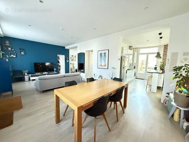 Appartement à MAISONS-ALFORT