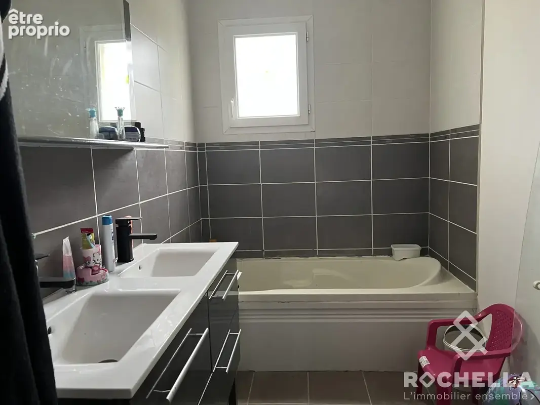 Maison 4 pièces 92 m² à vendre à Asnieres-La-Giraud (17400) - photo 9