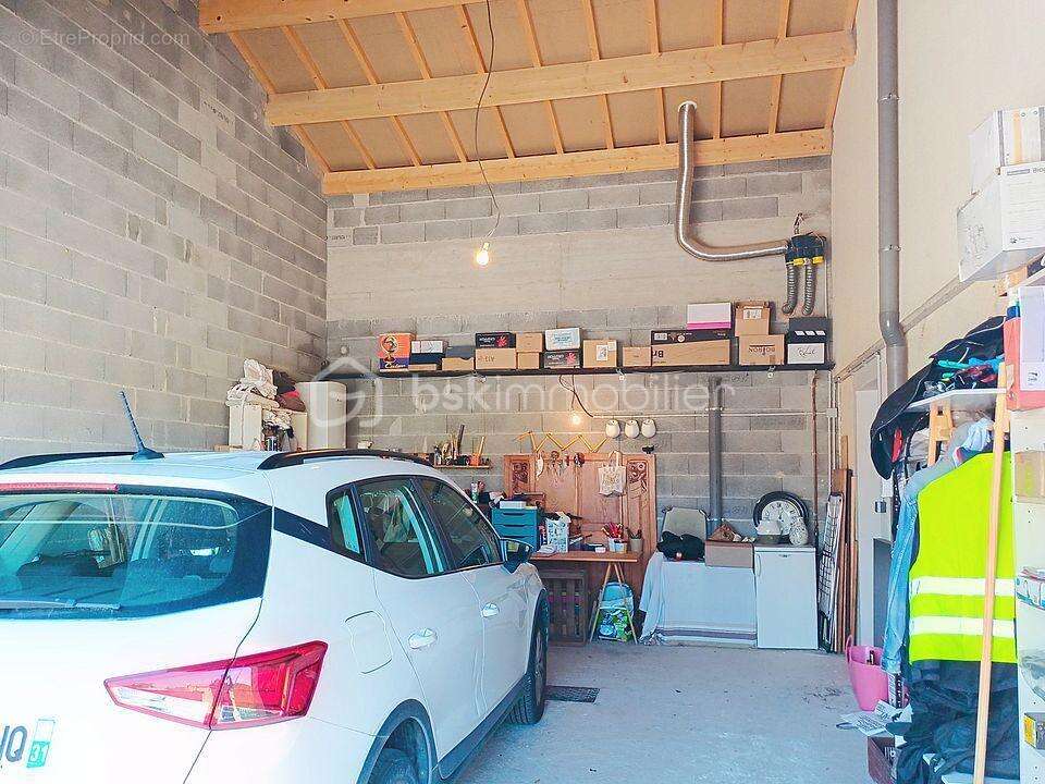 Maison à COURNONTERRAL