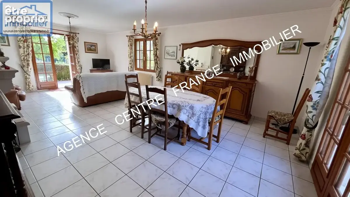 Maison de 150 m² avec 4 chambres - photo 3