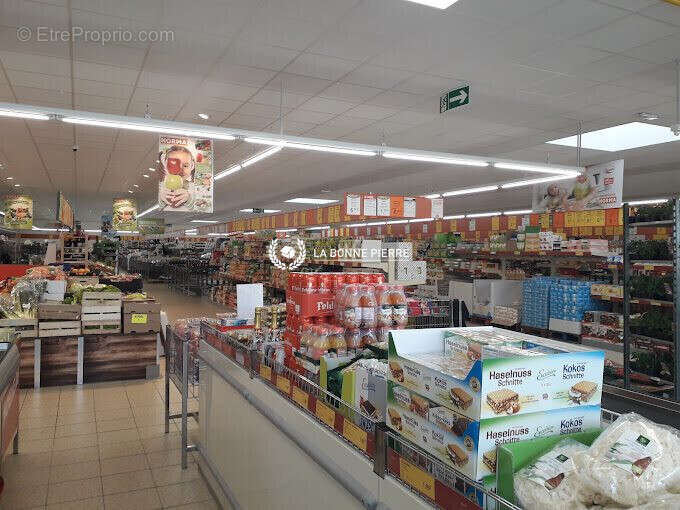 Commerce à HERICOURT