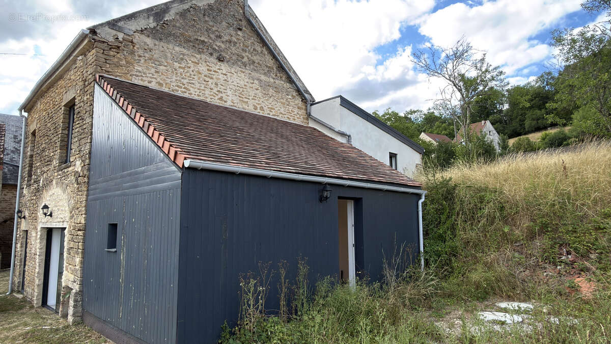 Maison 4 Chambres proche Avallon rénovée  Domecy sur le Vault Bourgogne France - photo 22
