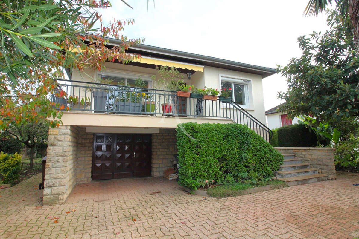 Maison à CHALON-SUR-SAONE