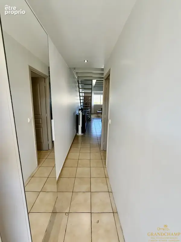 EXCLUSIVITE - T2 50m2 avec mezzanine- CUL DE SAC - photo 8