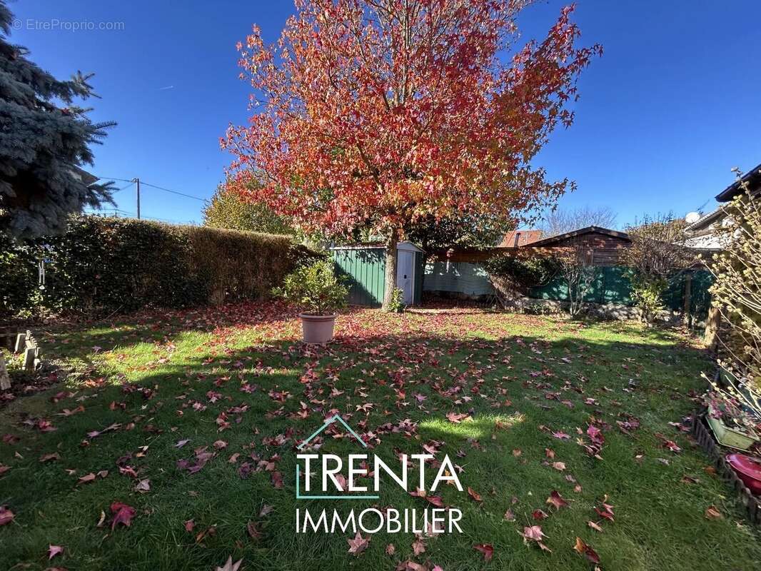 Maison à LE GRAND-LEMPS