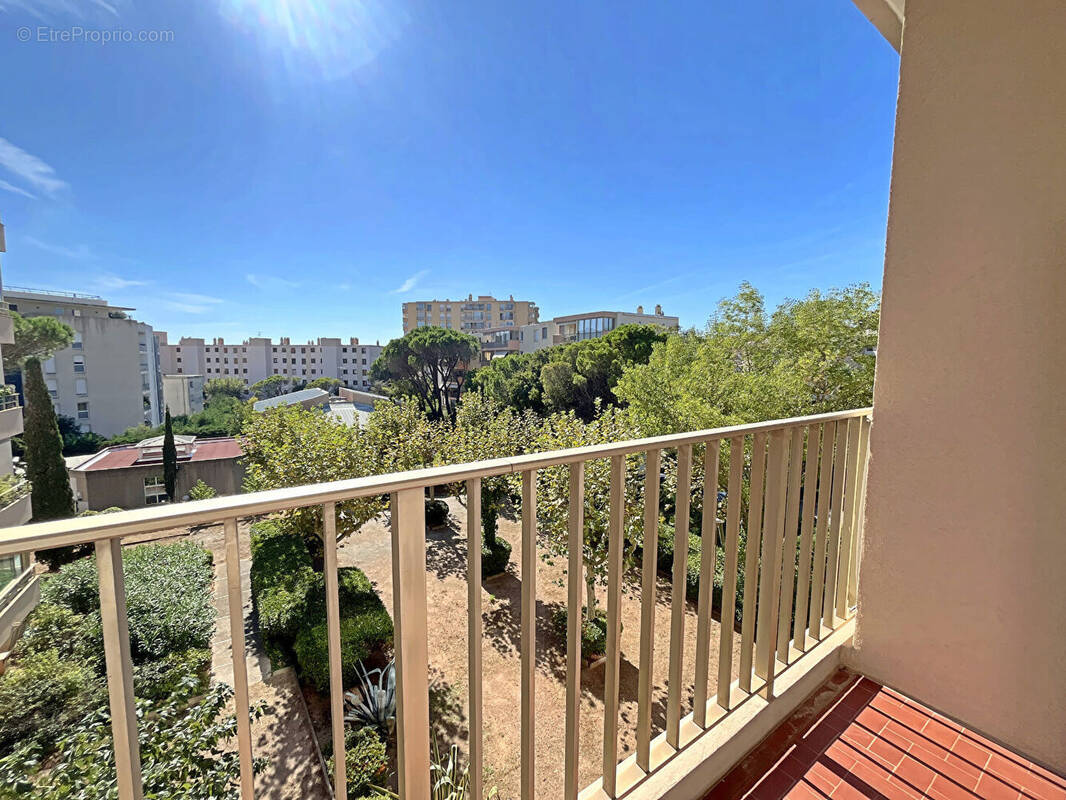 Appartement à SAINT-RAPHAEL