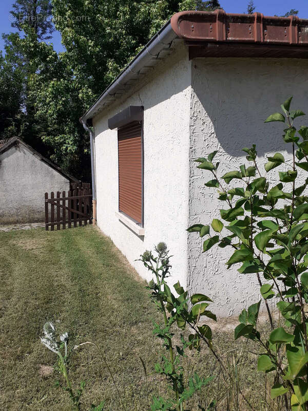Maison à CHARRIN