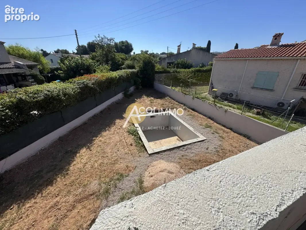 Six Fours les Plages Villa neuve T5 111 m 2 hab , avec garage et piscine - photo 8